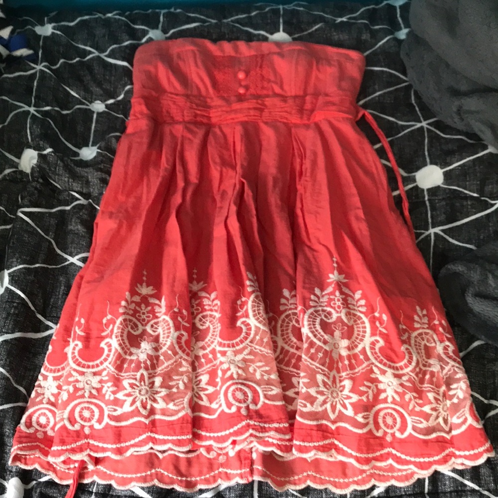 Size 7 Strapless Dress